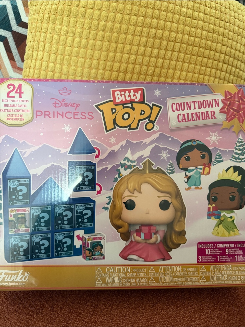 Funko Bitty Pop! Disney Princess Countdown Calendar - Pink & Gold